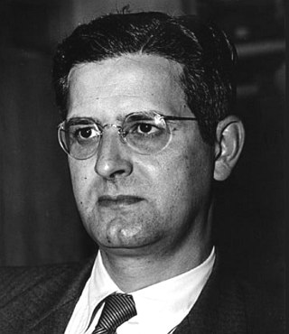 Foto do historiador brasileiro Caio Prado Jr.