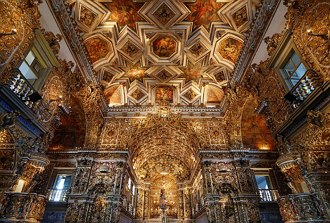 Interior da Igreja de São Francisco em Salvador